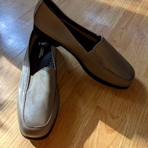 Hush Puppies Leather loafers